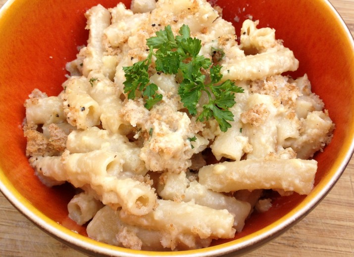 Macaroni and Cheese in Bowl