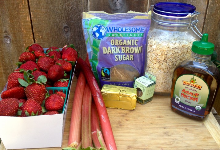 Ingredients for Vegan Strawberry Rhubarb Crisp
