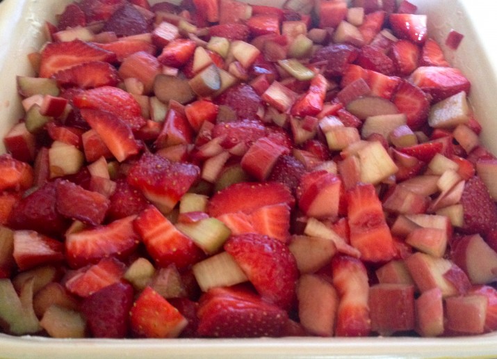 Strawberry Rhubarb Layer