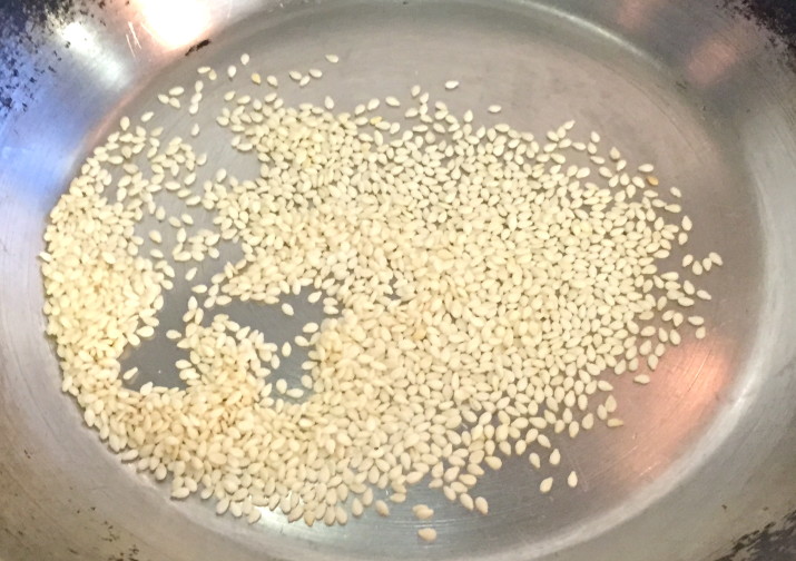 Toasting Sesame Seeds